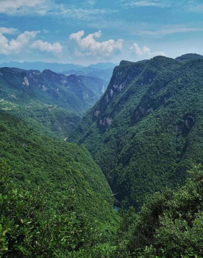 巴人河生态旅游区（三峡女人谷）