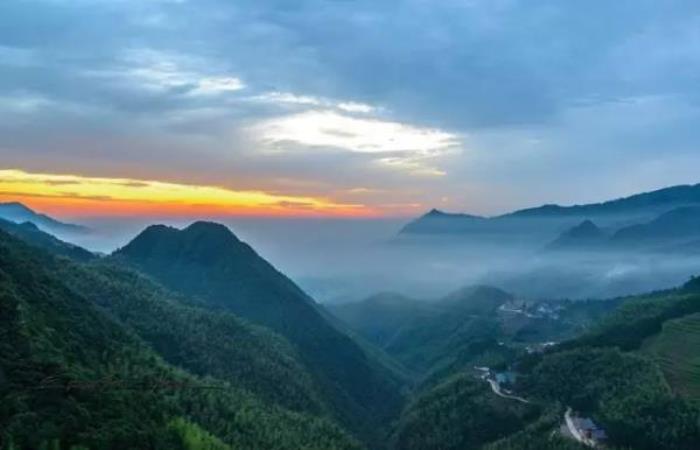 三联峒冰泉景区