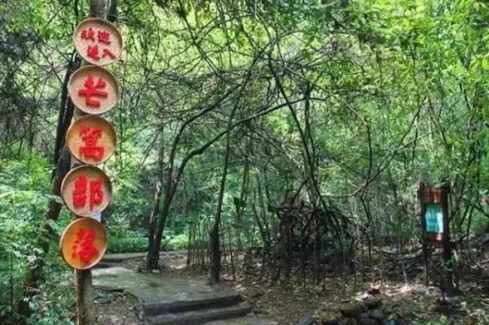 融水双龙沟原始森林景区