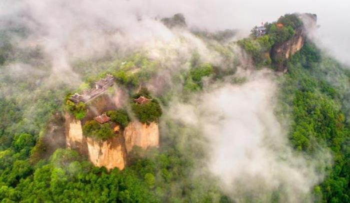 窦圌山景区