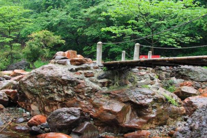 红石谷风景区