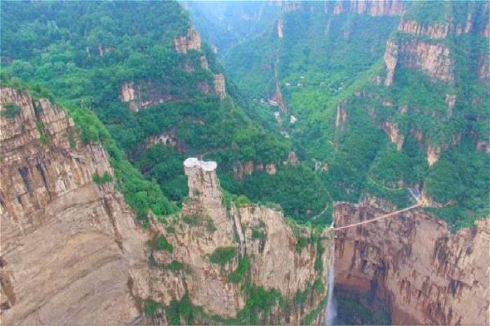 天脊山自然风景区