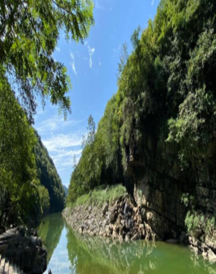 光雾山小巫峡景区