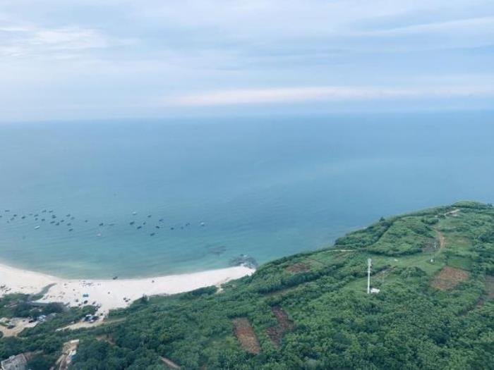 鳄鱼山景区