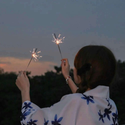 海林美女陪玩普通空姐殴凡巧